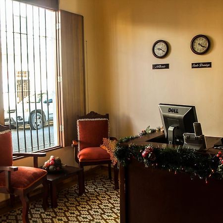 Colonial Charm Hostel ซานโตโดมิงโก ภายนอก รูปภาพ