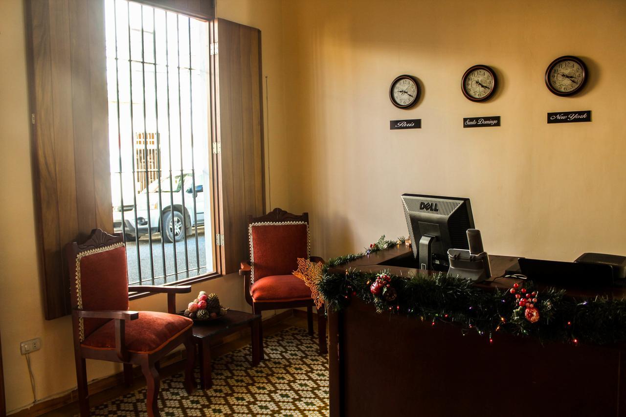 Colonial Charm Hostel ซานโตโดมิงโก ภายนอก รูปภาพ